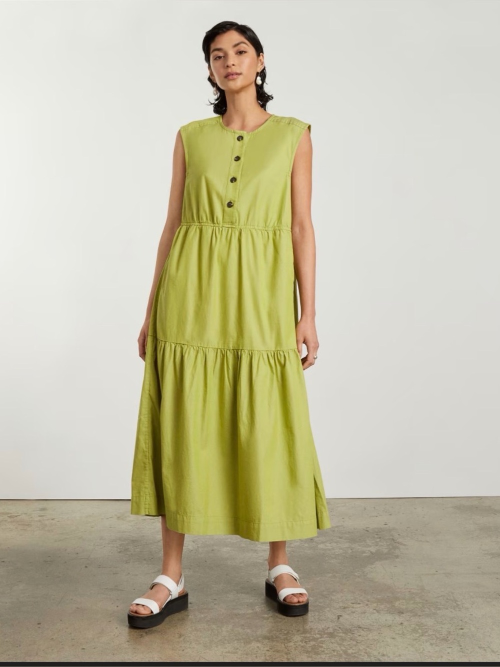 Everlane Sleeveless Tiered Dress